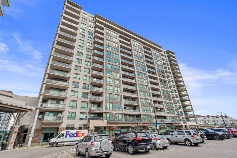 home for lease on 701-1235 Bayly Street