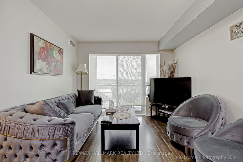 home for lease on 405-1235 Bayly Street