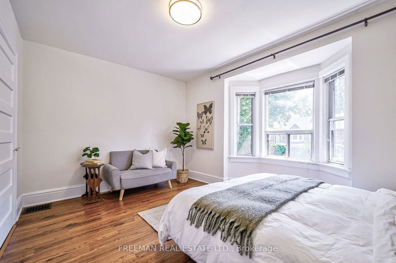 36 Eastmount Ave  Toronto, M4K 1V1 | Image 12