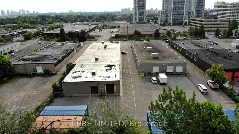 18 Howden Rd, Toronto, M1R 3E4 | Image 2