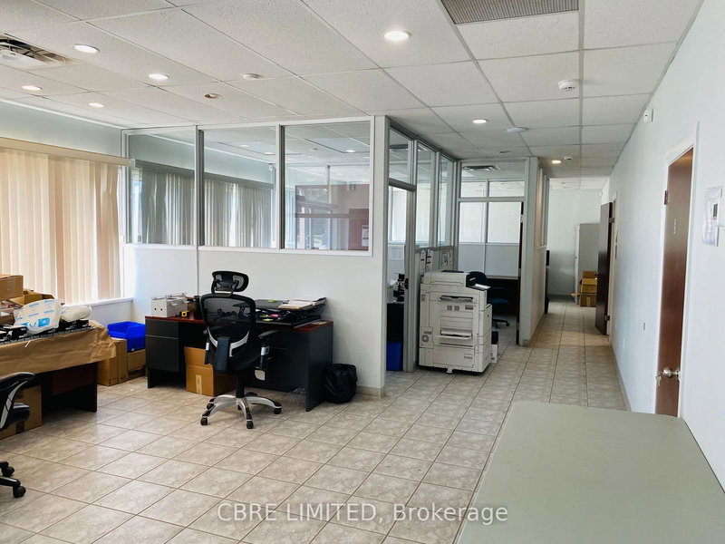 18 Howden Rd, Toronto, M1R 3E4 | Image 3