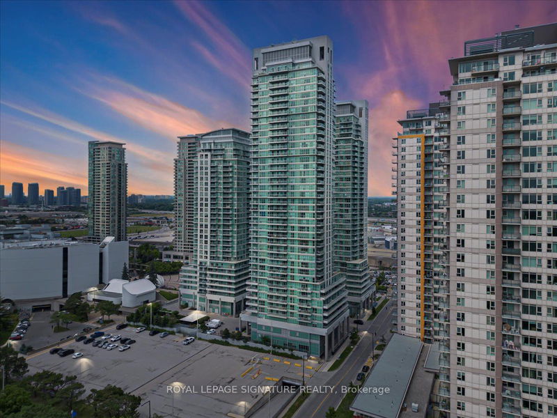 home for sale on 2111-50 Town Centre Court
