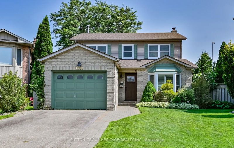 home for sale on 1701 Aberfoyle Court