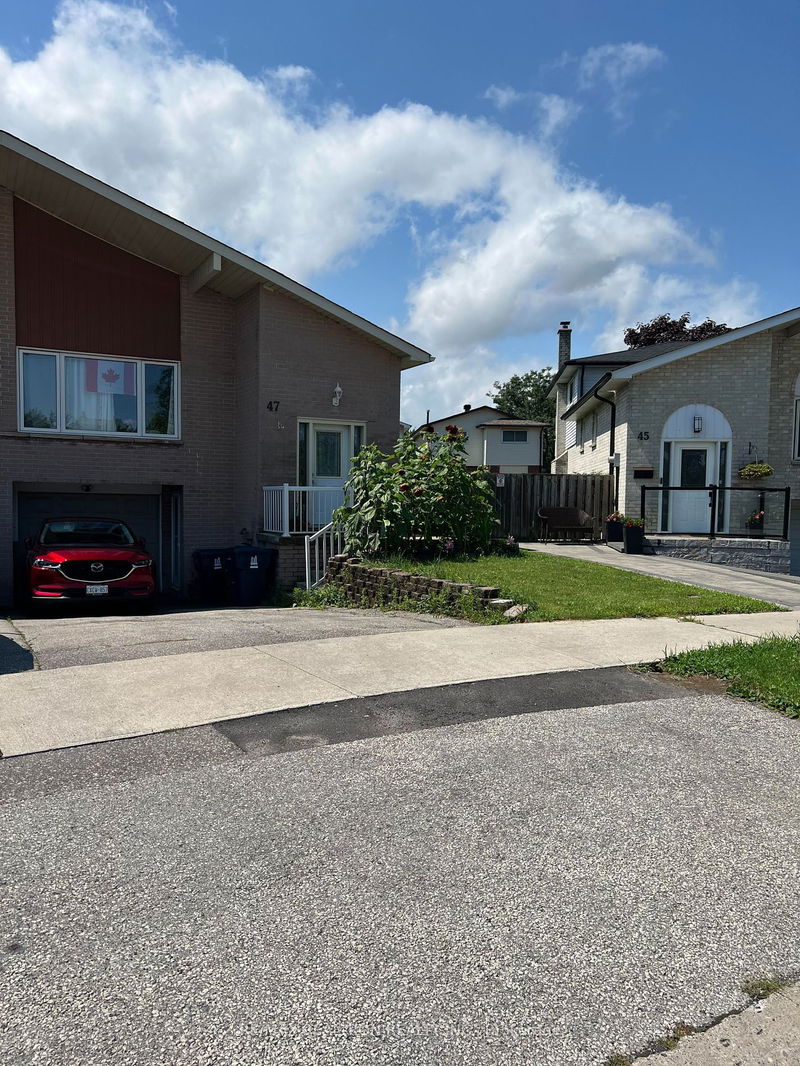 home for lease on Bsmnt-47 Shademaster Court E