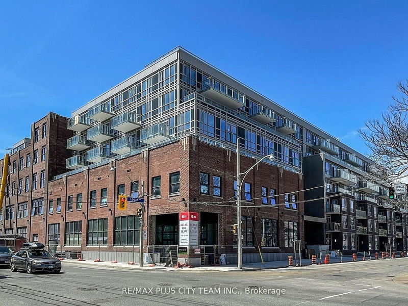  206 - 150 Logan Ave  Toronto, M4M 0E4 | Image 1