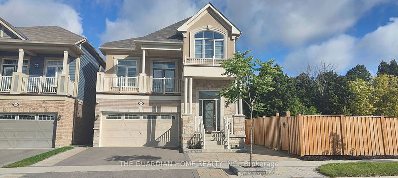 home for lease on 2426 Moonlight Crescent