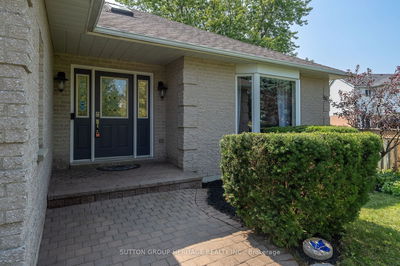 2486 Trulls Rd, Clarington - Courtice image-0-2