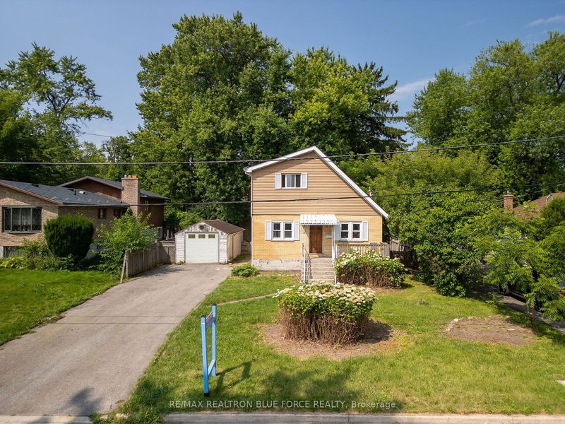 620 Marksbury Rd  Pickering, L1W 2S8 | Image 3