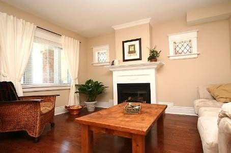 489 Mortimer Ave, Toronto, M4J2G6 | Image 2