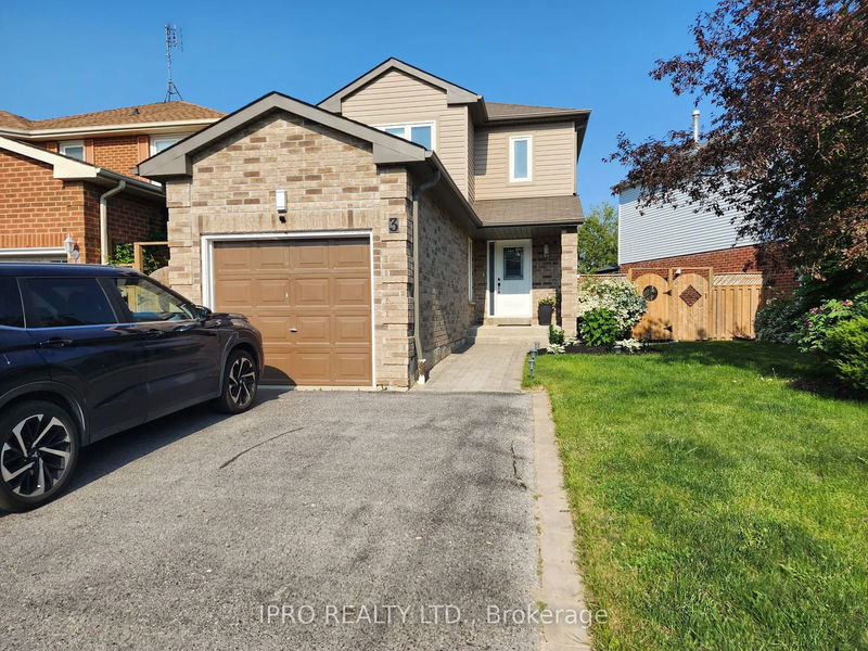 home for lease on 3 Teddington Crescent