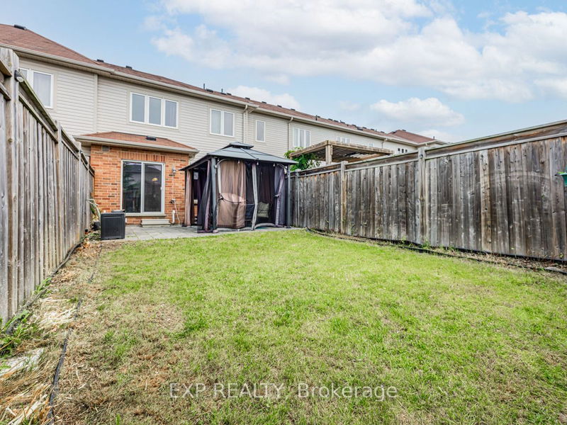 25 Dewell Cres  Clarington, L1E 0B7 | Image 37