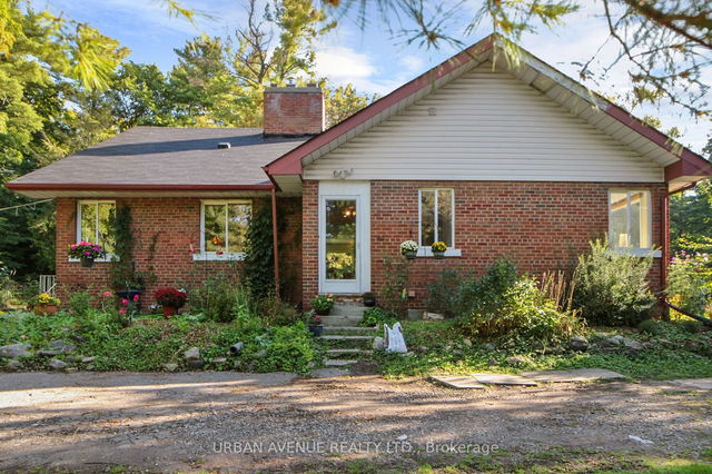 1835 Altona Road