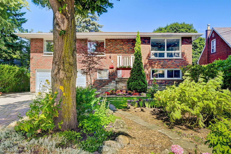 home for sale on 29 Scarborough Heights Boulevard