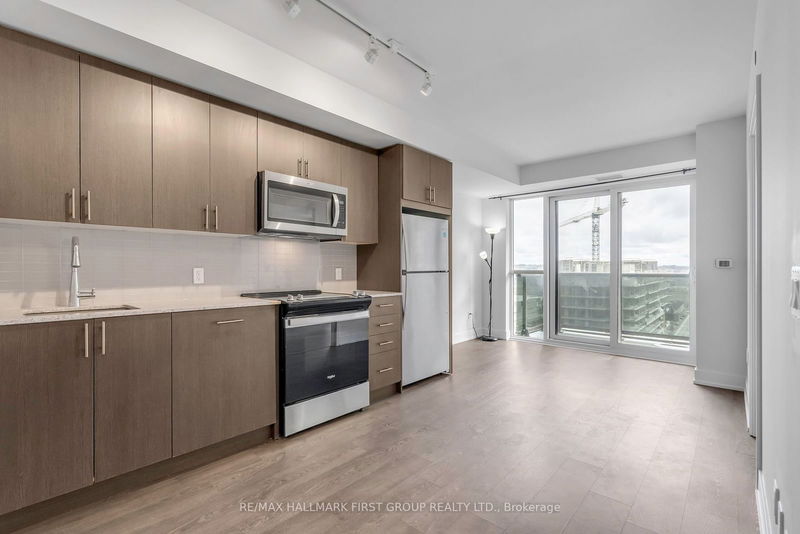 home for lease on 1814-2550 Simcoe Street N