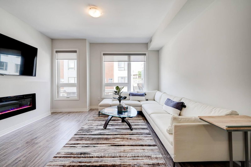 1649 Pleasure Valley Path, Oshawa, L1G 0E3 | Image 2