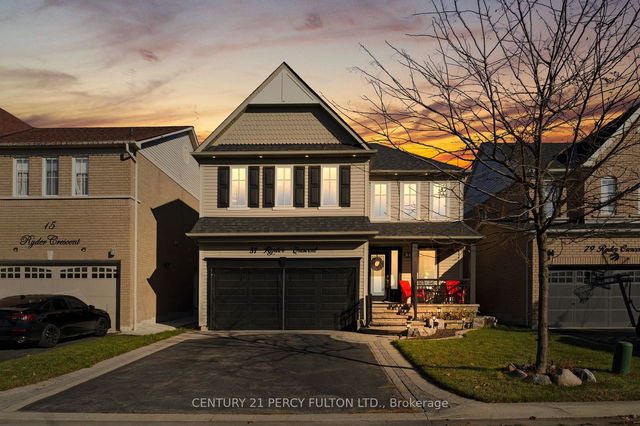 81 Ryder Crescent