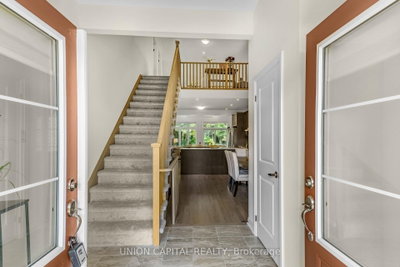 78 Holtby Court — photo 6