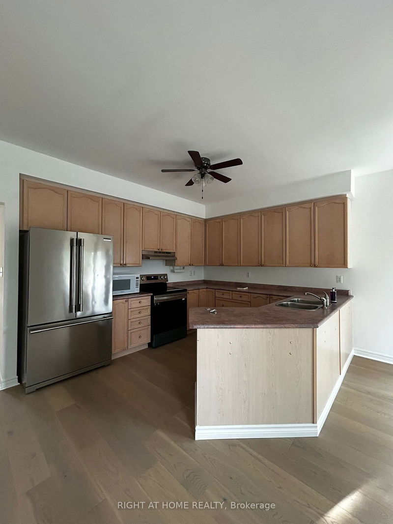home for lease on 1724 Hadrian Court