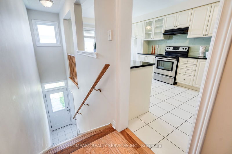 1035 Ellesmere Rd  Toronto, M1P 2X1 | Image 5