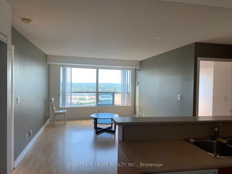 home for lease on 3007-38 Lee Centre Drive