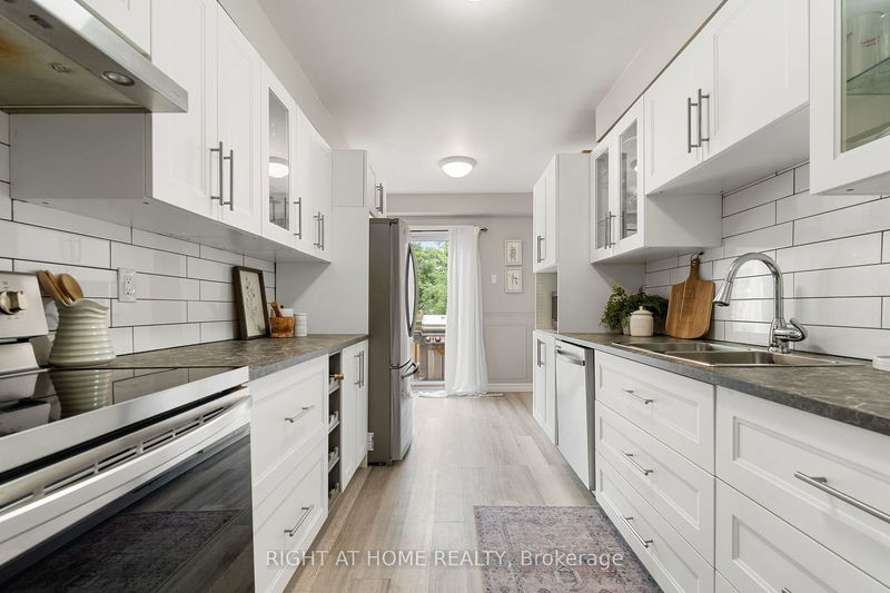 home for sale on 67 Poolton Crescent