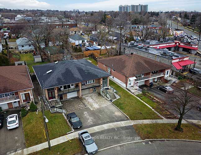 3 Horton Blvd  Toronto, M1J 1K7 | Image 2