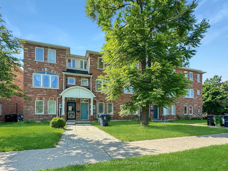 home for lease on A-4267 Lawrence Avenue E