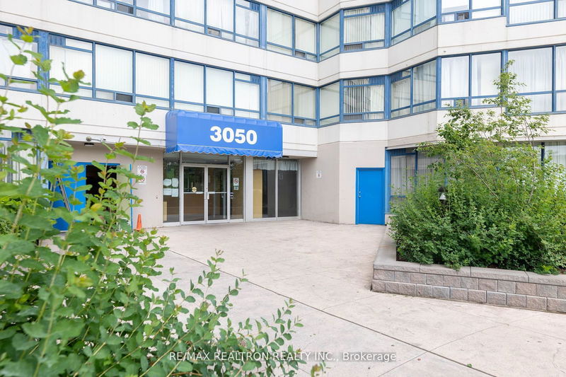 home for sale on 811-3050 Ellesmere Road