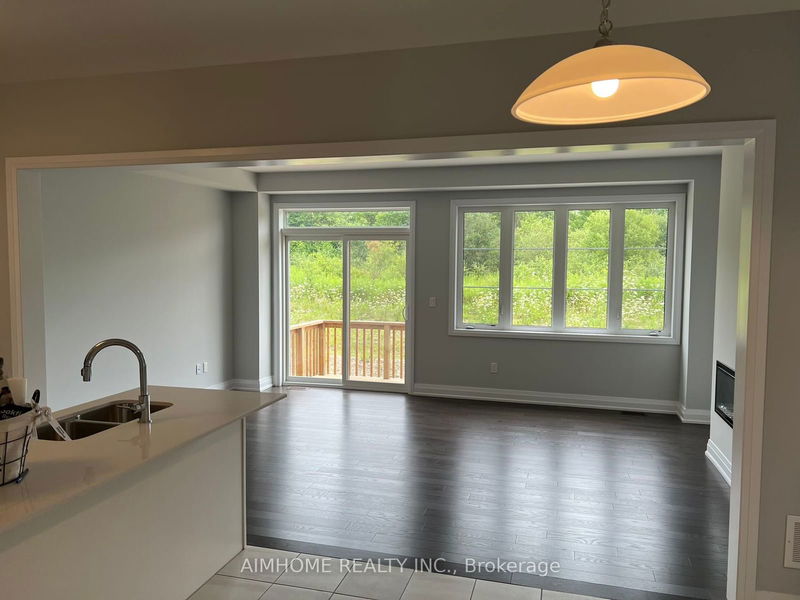 home for lease on 2813 Albatross Way