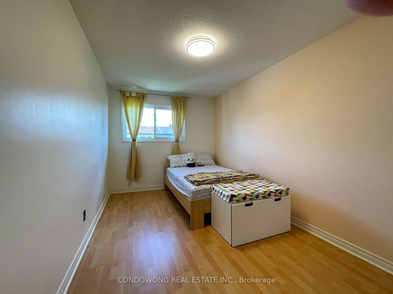 63 Revlis Cres  Toronto, M1V 1E8 | Image 26