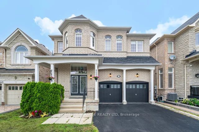 home for sale on 18 Whitlock Crescent