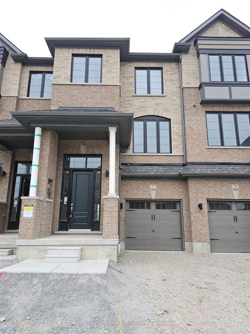 home for lease on 77 Morrison Crescent