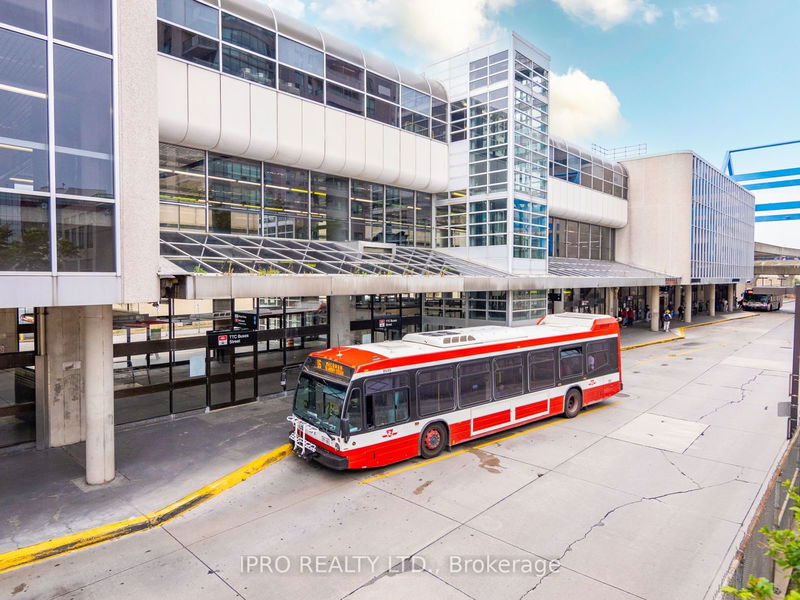  405 - 60 Brian Harrison Way  Toronto, M1P 5J5 | Image 38