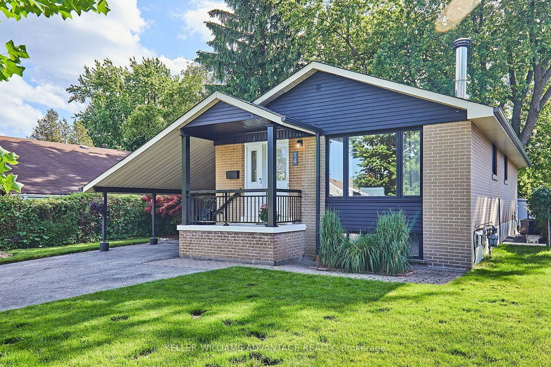 home for sale on 14 Lausanne Crescent