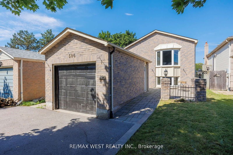 home for sale on 586 Waverly Street N