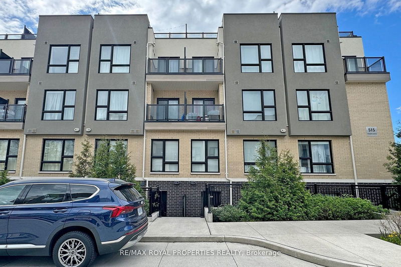  135 - 515 Kingbird Grve  Toronto, M1B 0E4 | Image 1