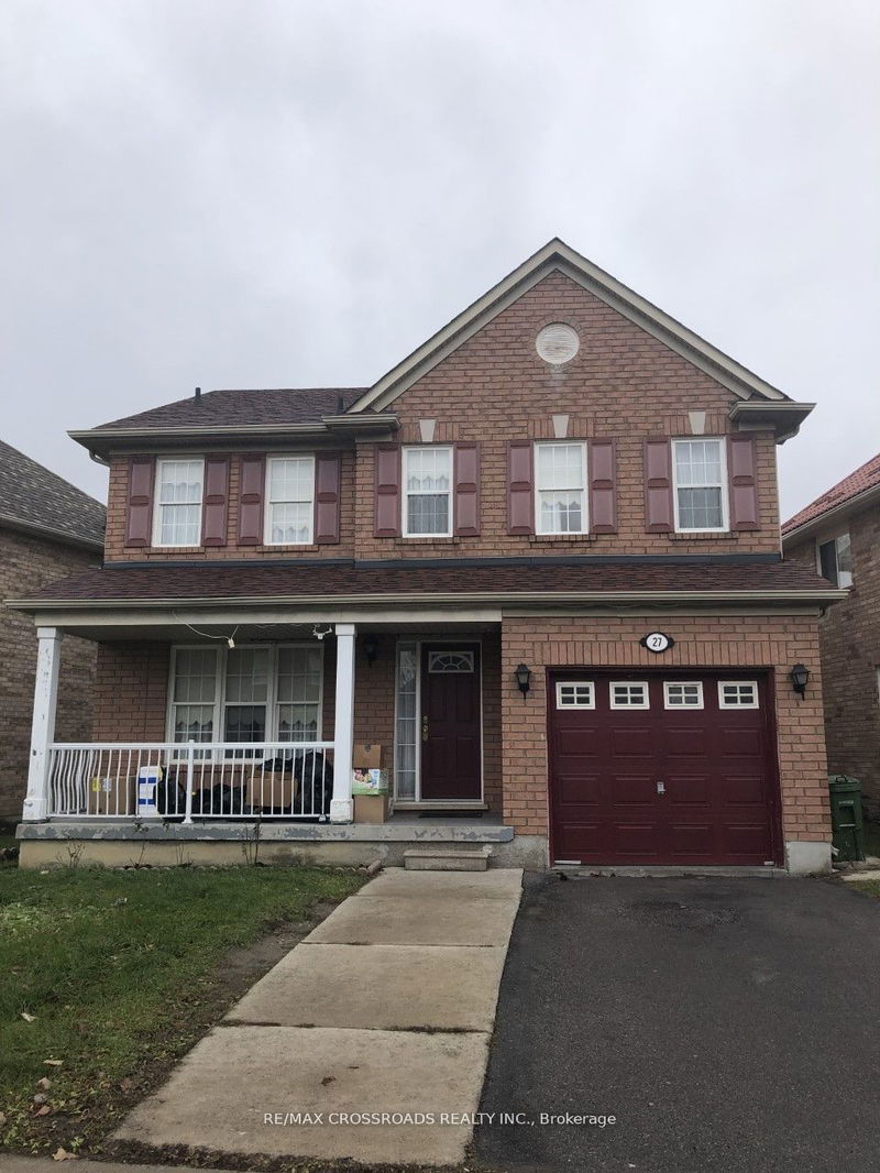 home for lease on 27 Bobolink Avenue