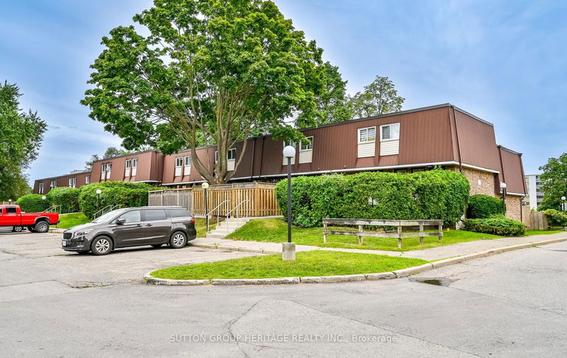 home for sale on 8-1331 Mary Street N