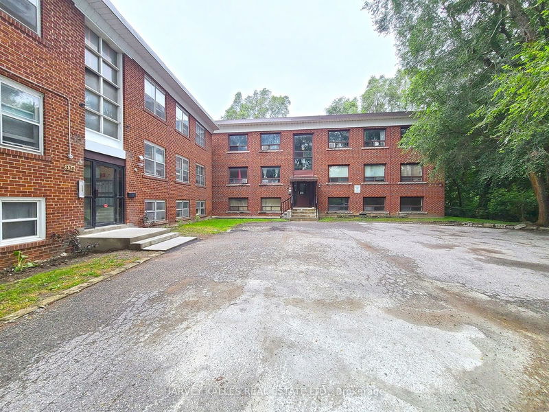 home for lease on 4-332 Chisholm Avenue