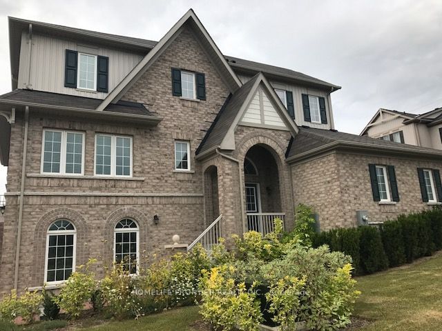 home for lease on 3 Benjamin Way