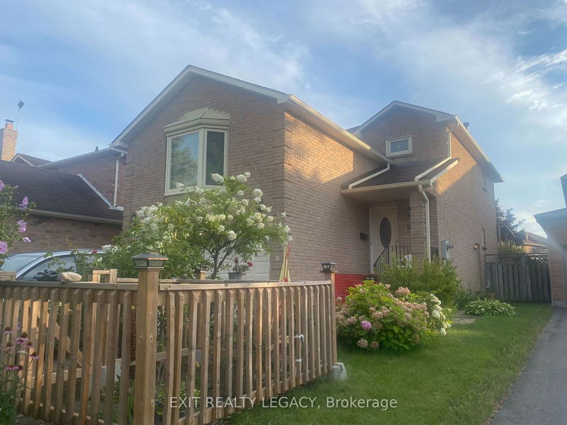 home for lease on 8 Ryecliffe Court