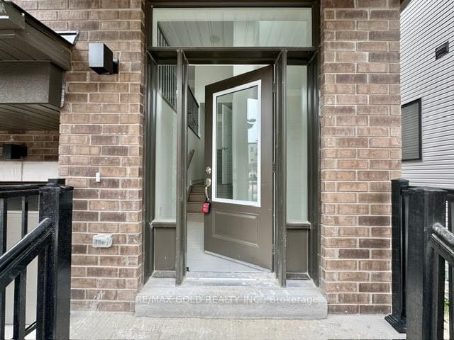 home for lease on 767 Stanstead Path