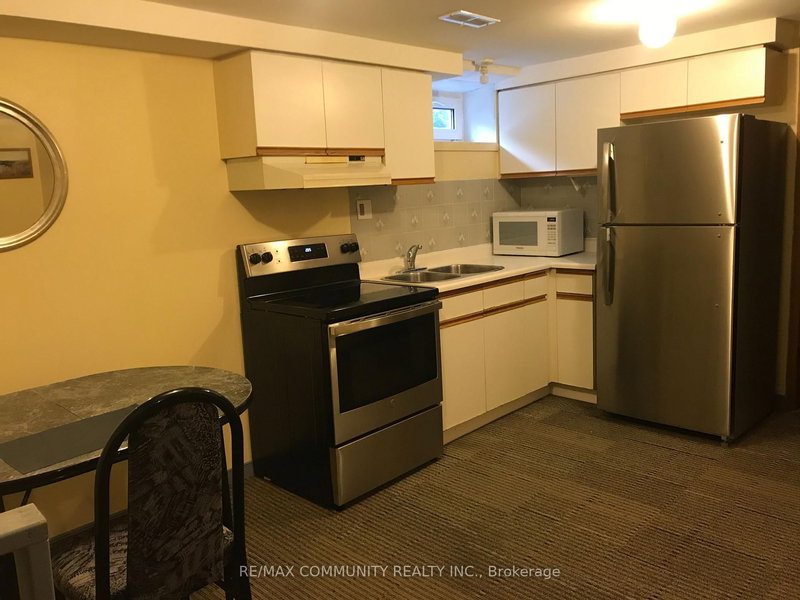 40 Massie St, Toronto, M1S 3Z6 | Image 3