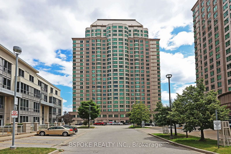 home for lease on PH303-11 Lee Centre Drive