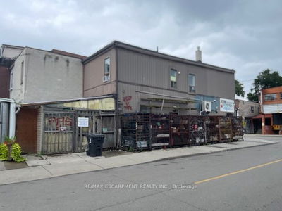 673 Gerrard St, Toronto - South Riverdale image-0-3