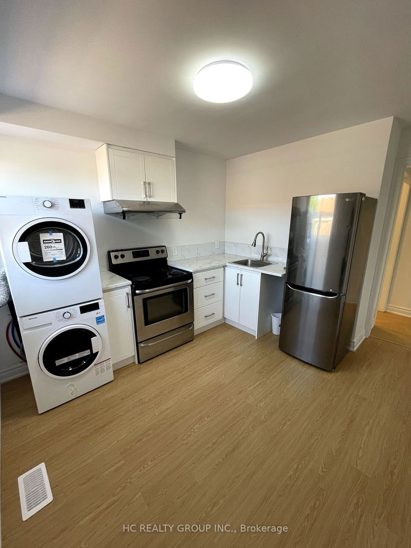 home for lease on 48 Torrens Avenue