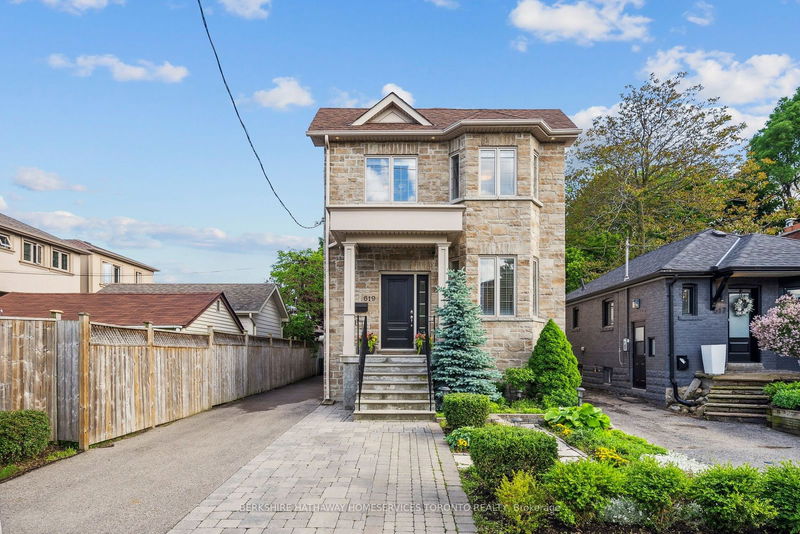 home for sale on 619 Mortimer Avenue