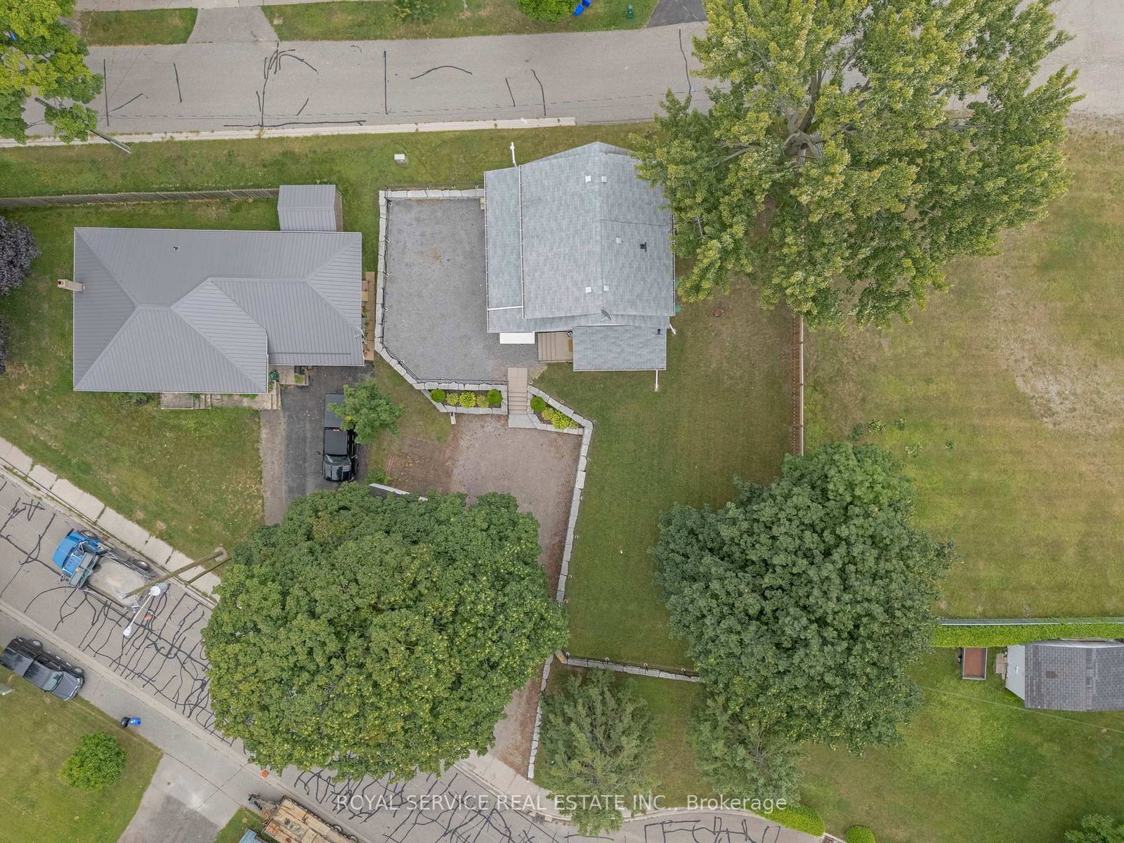 Listing Image 28