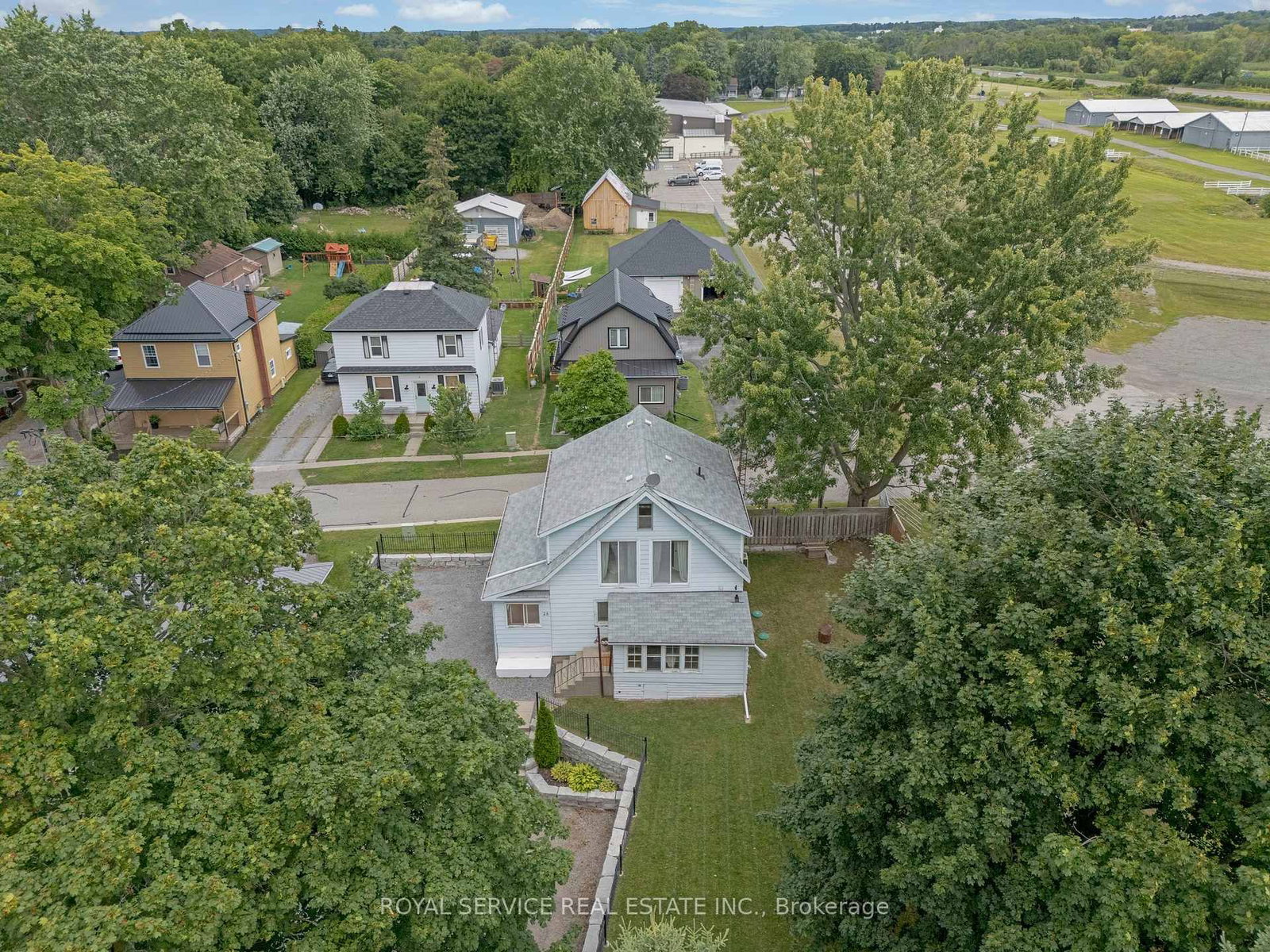 Listing Image 3