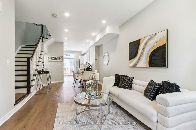 21 Corner Lane  Toronto, M1K 5M6 | Image 4